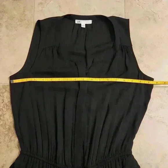 DR2 Lightweight Romper - Picture 4 of 11